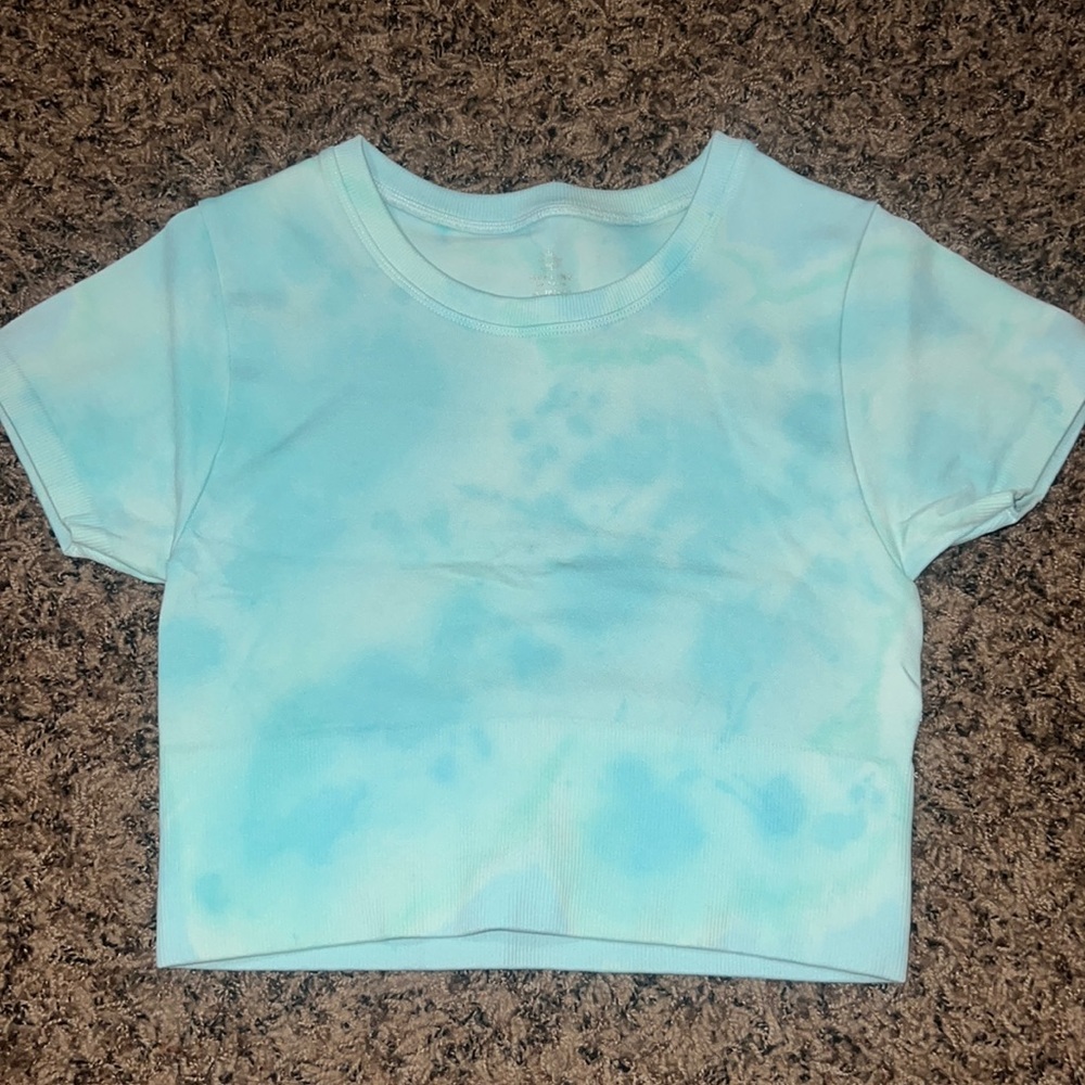 Arie cropped shirt !